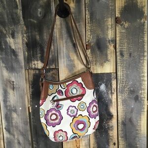 Relic floral purse zippered closure